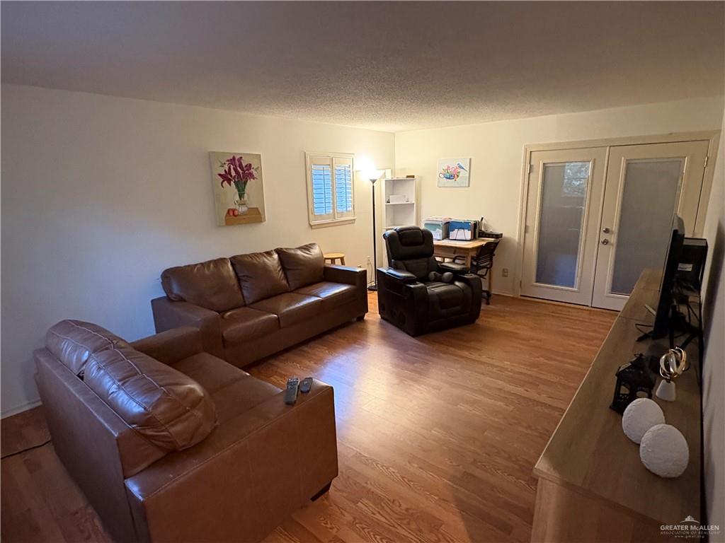 Mission, Texas, 78573, United States, 3 Bedrooms Bedrooms, ,3 BathroomsBathrooms,Residential,Active,2013453
