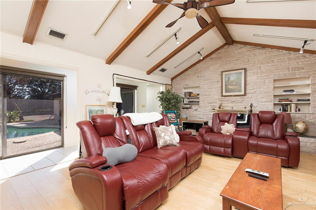 10864 N Glasscock Road