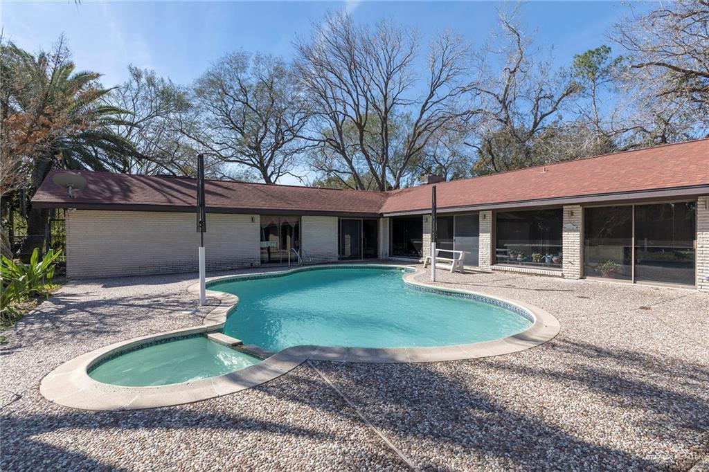 Mission, Texas, 78573, United States, 3 Bedrooms Bedrooms, ,3 BathroomsBathrooms,Residential,Active,2013453