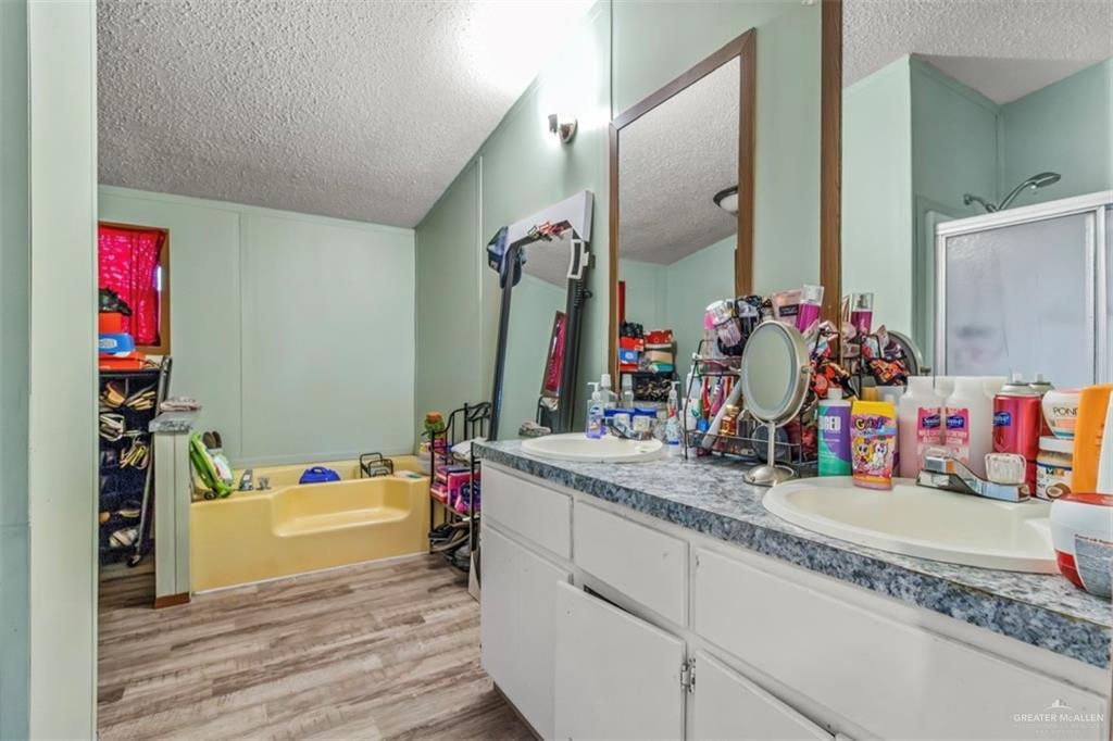 5115 Dirk Ryan Avenue, Edinburg, Texas image 8