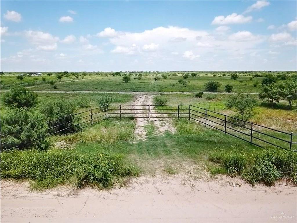 1884 Pimenta Road, Rio Grande City, Texas image 1