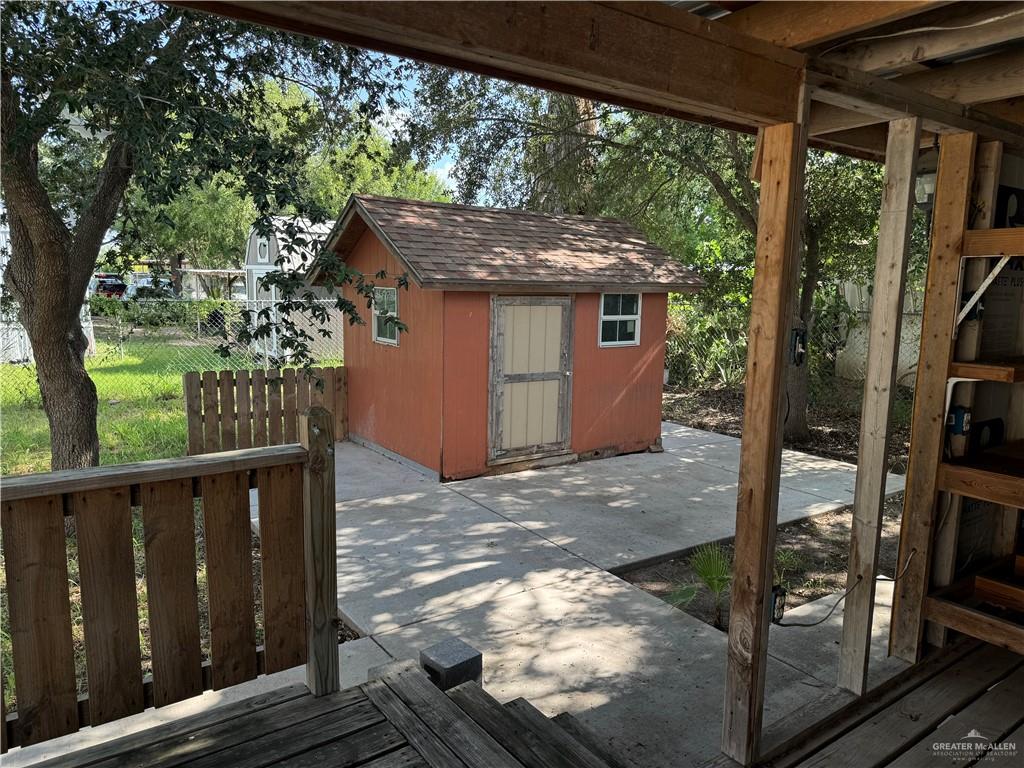 1608 Cypress Drive, Weslaco, Texas image 16