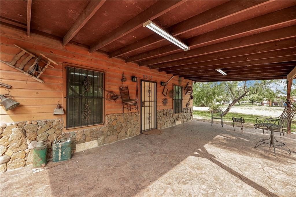 9510 N Cesar Chavez Road, Edinburg, Texas image 5
