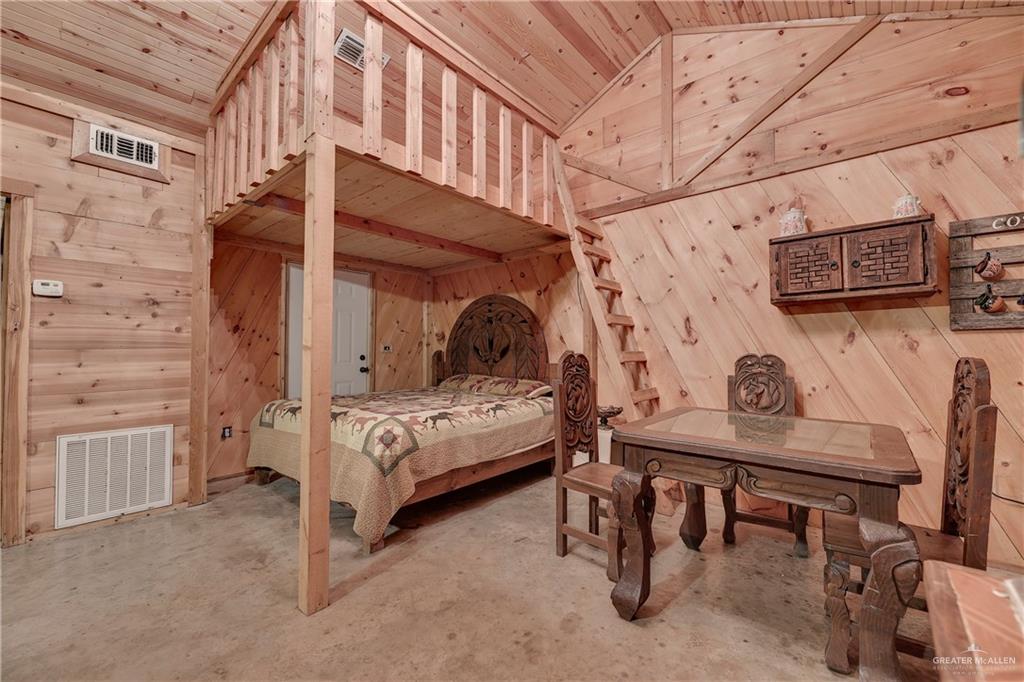 9510 N Cesar Chavez Road, Edinburg, Texas image 11