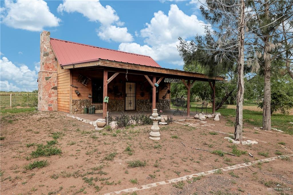 9510 N Cesar Chavez Road, Edinburg, Texas image 2
