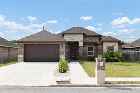 Apartment For Sale - 3214 Venezuela Avenue<br/> Weslaco, TX 78596