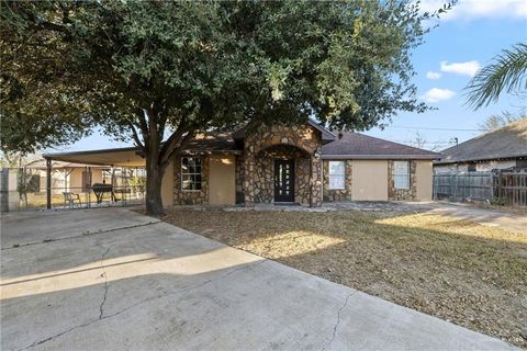Photo of 608 Golden Drive, Pharr, TX 78577 (MLS # 495158)