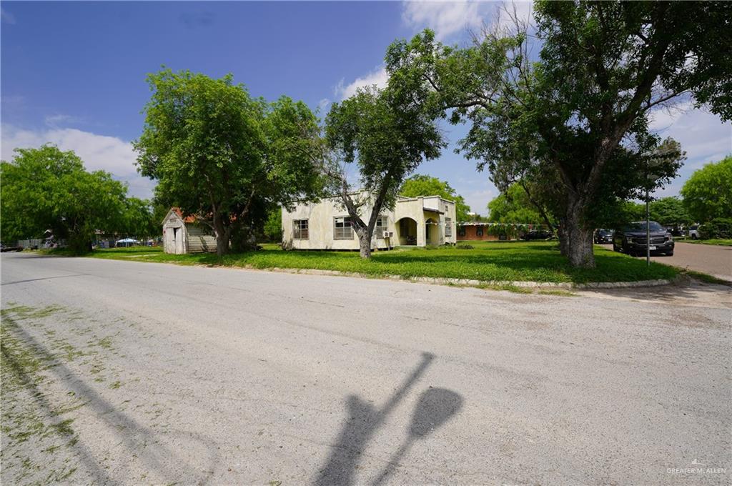 217 S 6th Street, Donna, Texas image 4