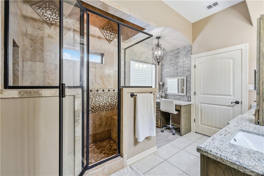 211 River Trail Street, Rio Grande City, Texas image 13