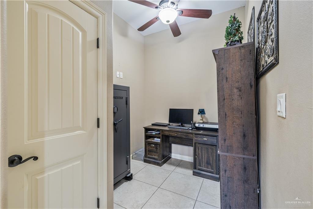 211 River Trail Street, Rio Grande City, Texas image 11