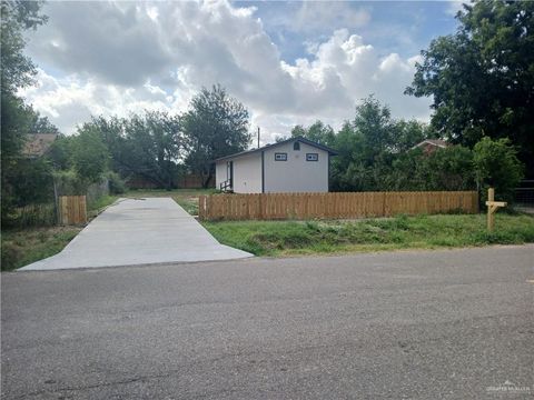 Homes For Rent - 1306 N Moorefield Road<br/> Mission, TX 78572