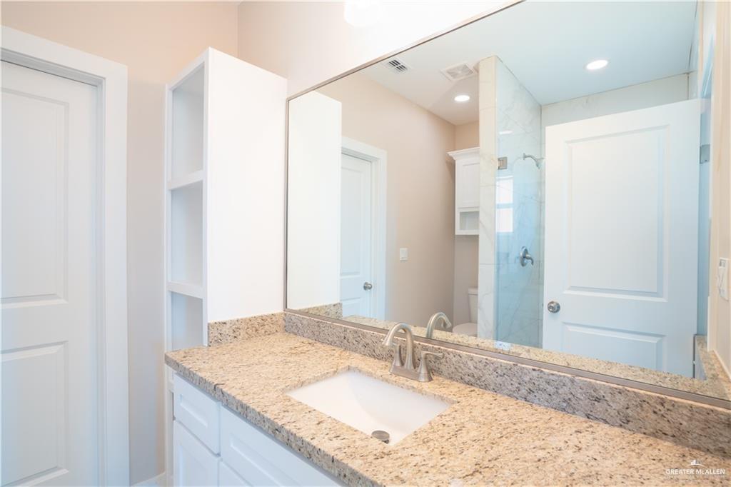 2010 Black Hills Street, San Juan, Texas image 8