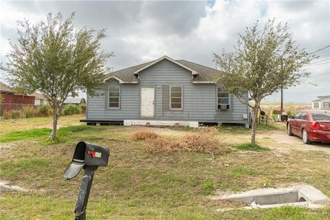 Photo of 2210 Cactus Lane, Edinburg, TX 78541 (MLS # 497386)