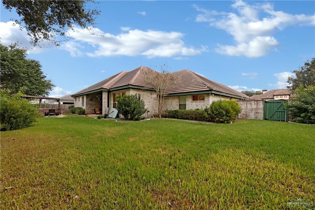 1611 Madison Hope Drive, Mission, Texas image 2