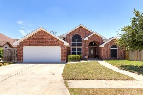 Homes For Sale - 2015 King Road<br/> San Juan, TX 78589
