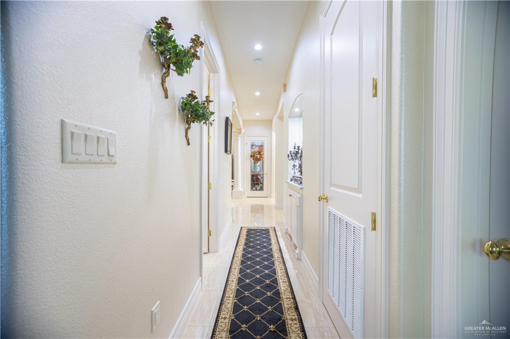 28032 Bass Boulevard, Harlingen, Texas image 12