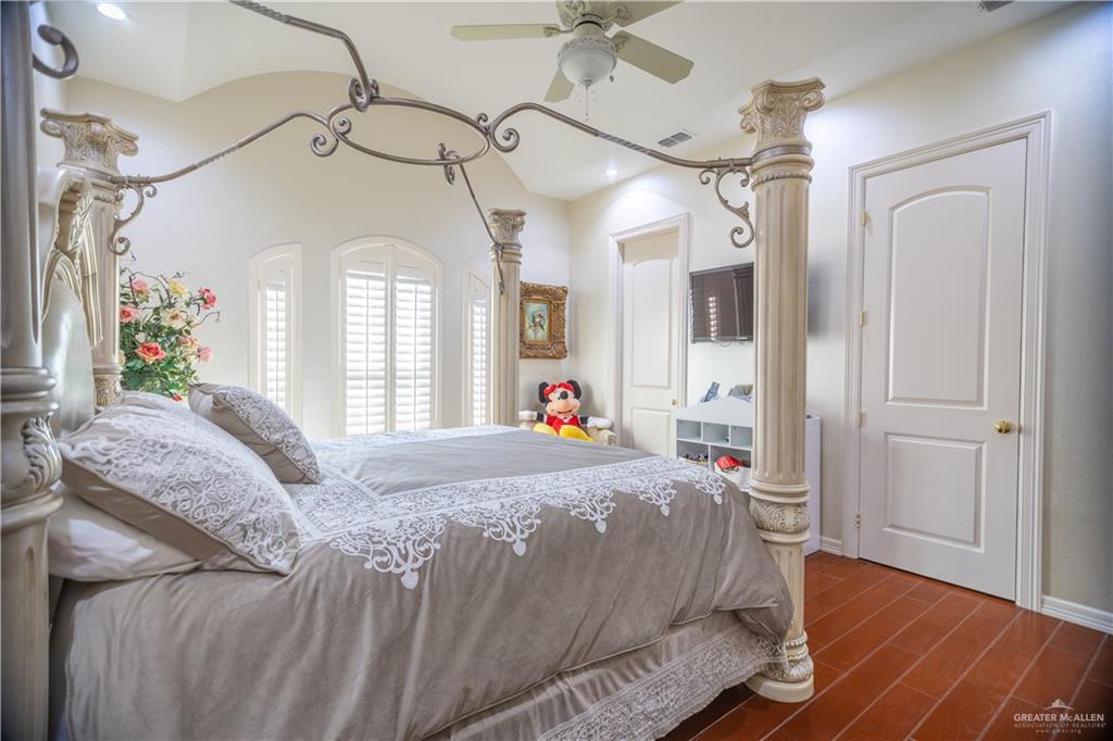 28032 Bass Boulevard, Harlingen, Texas image 24