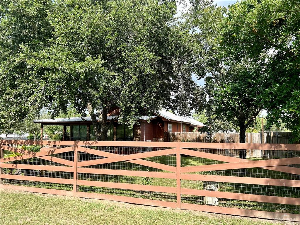 29814 Couch Avenue, Hargill, Texas image 36