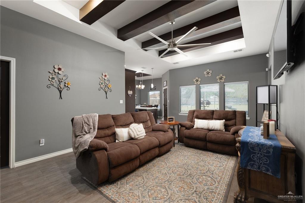 614 Aldo Drive, Mission, Texas image 4