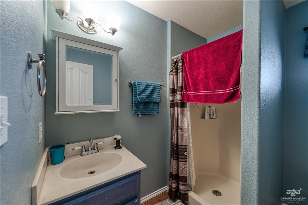 498 Brooks County Road 406, Falfurrias, Texas image 19