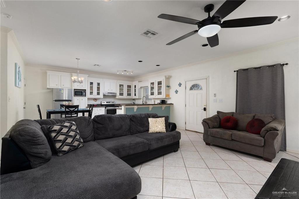 103 W Dolphin Street #1B, South Padre Island, Texas image 3