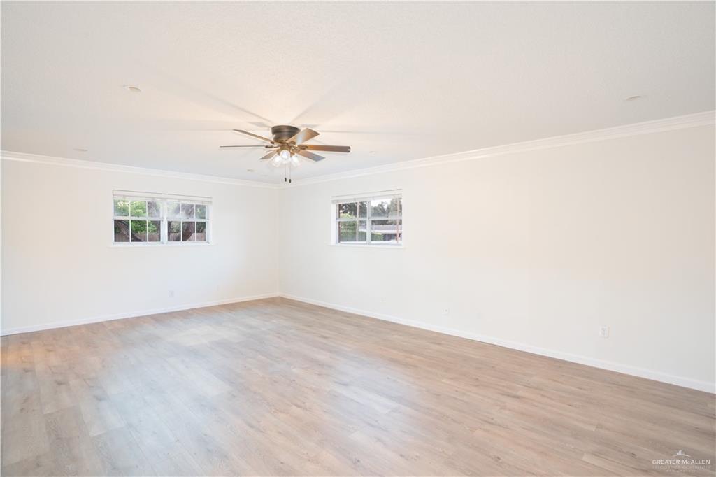 1201 Valley View Drive, Weslaco, Texas image 12