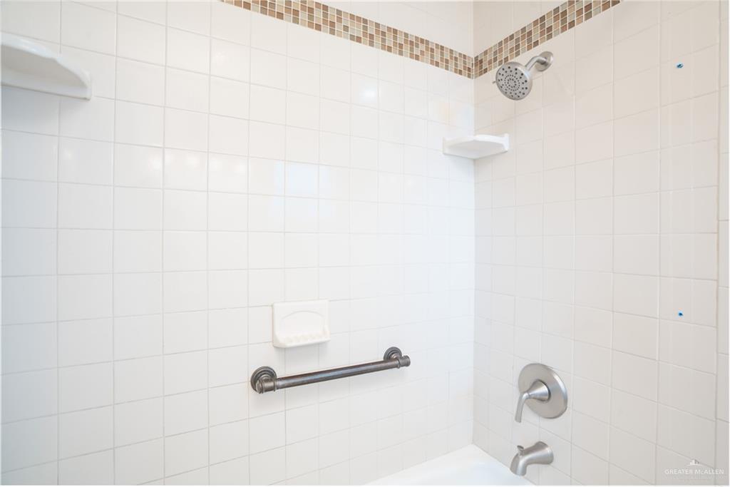 1201 Valley View Drive, Weslaco, Texas image 19