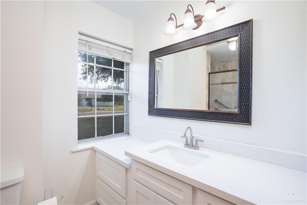 1201 Valley View Drive, Weslaco, Texas image 21