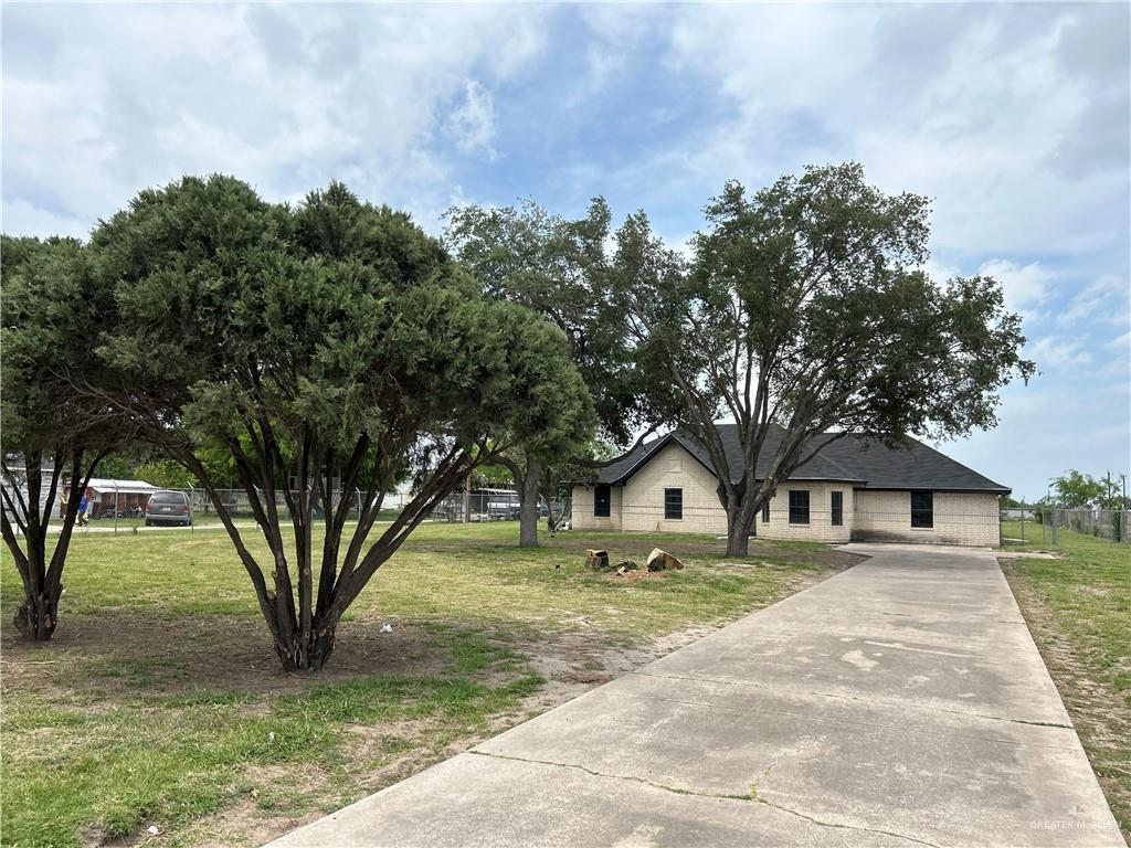 4511 W Rogers Road, Edinburg, Texas image 2