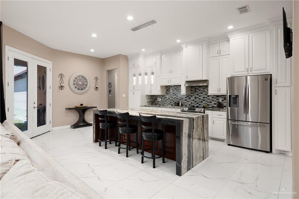 505 N 9th Street, McAllen, Texas image 5