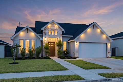 Photo of 905 W Buxton Avenue, Edinburg, TX 78541 (MLS # 508870)