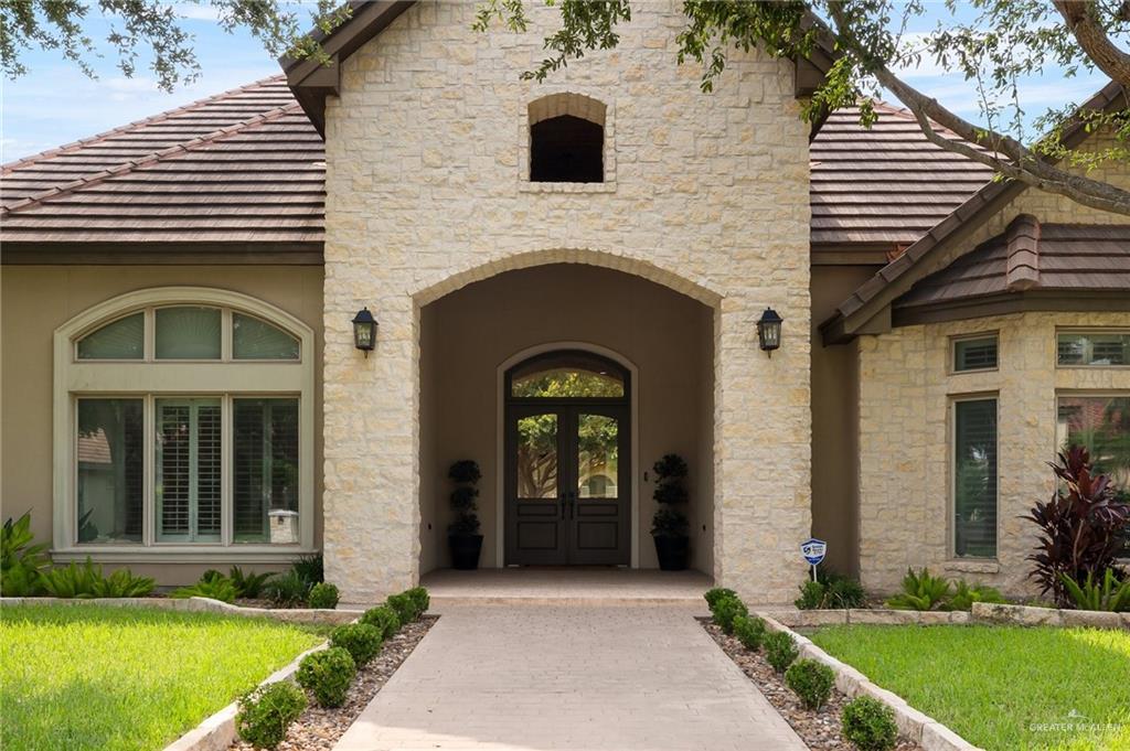 5704 N 3rd Street, McAllen, Texas image 3