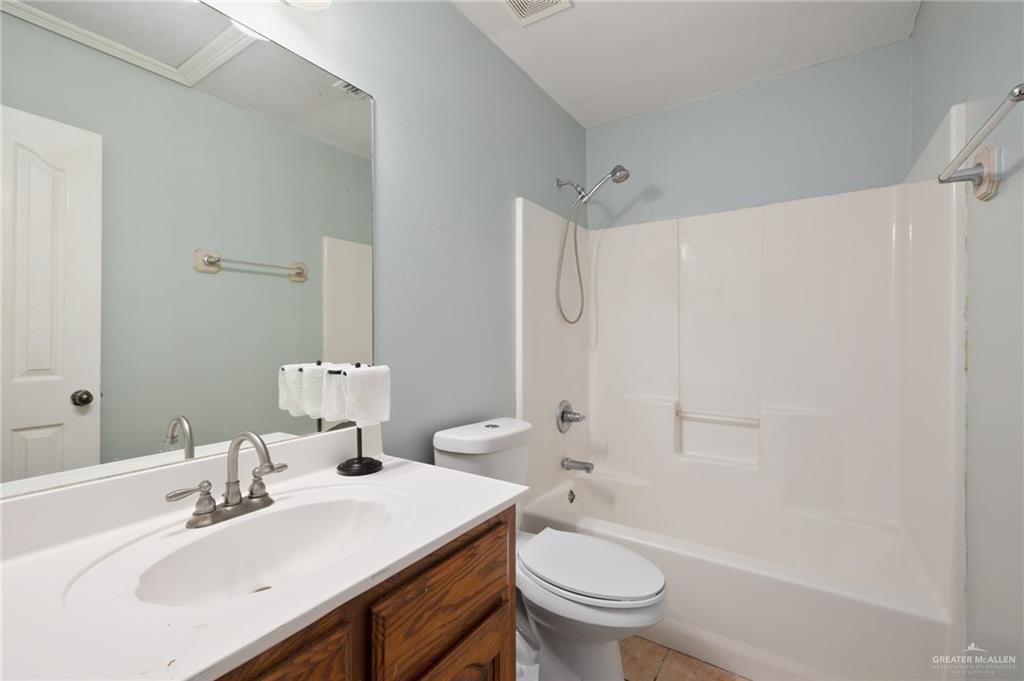 3417 N Pablo Street, Edinburg, Texas image 10