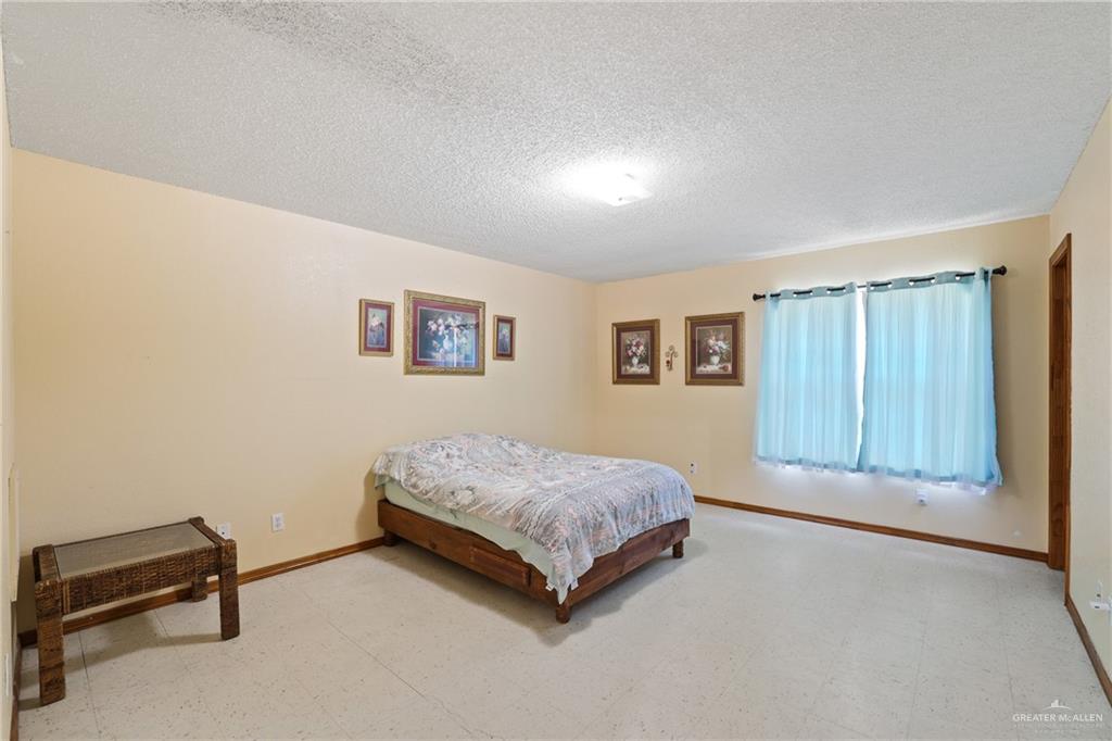 1479 Calle San Lucas, San Benito, Texas image 9