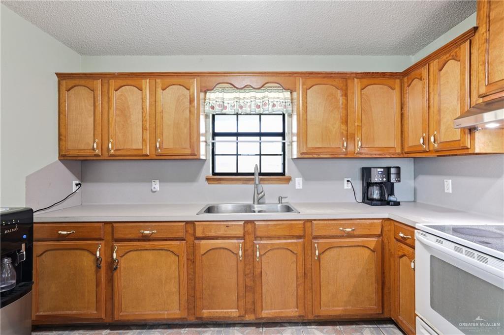 1479 Calle San Lucas, San Benito, Texas image 4