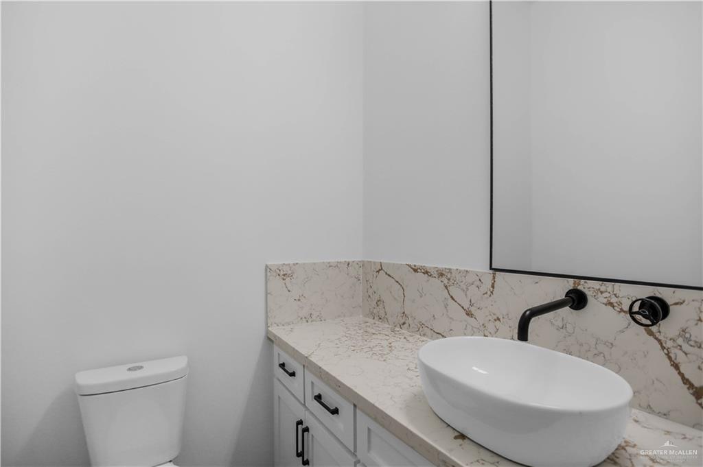 3730 E Davis Road, Edinburg, Texas image 19