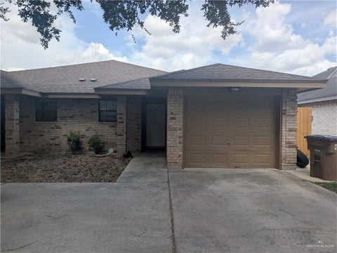 Apartment For Rent - 2003 La Cantera Street #B<br/> Hidalgo County, Edinburg, TX 78541