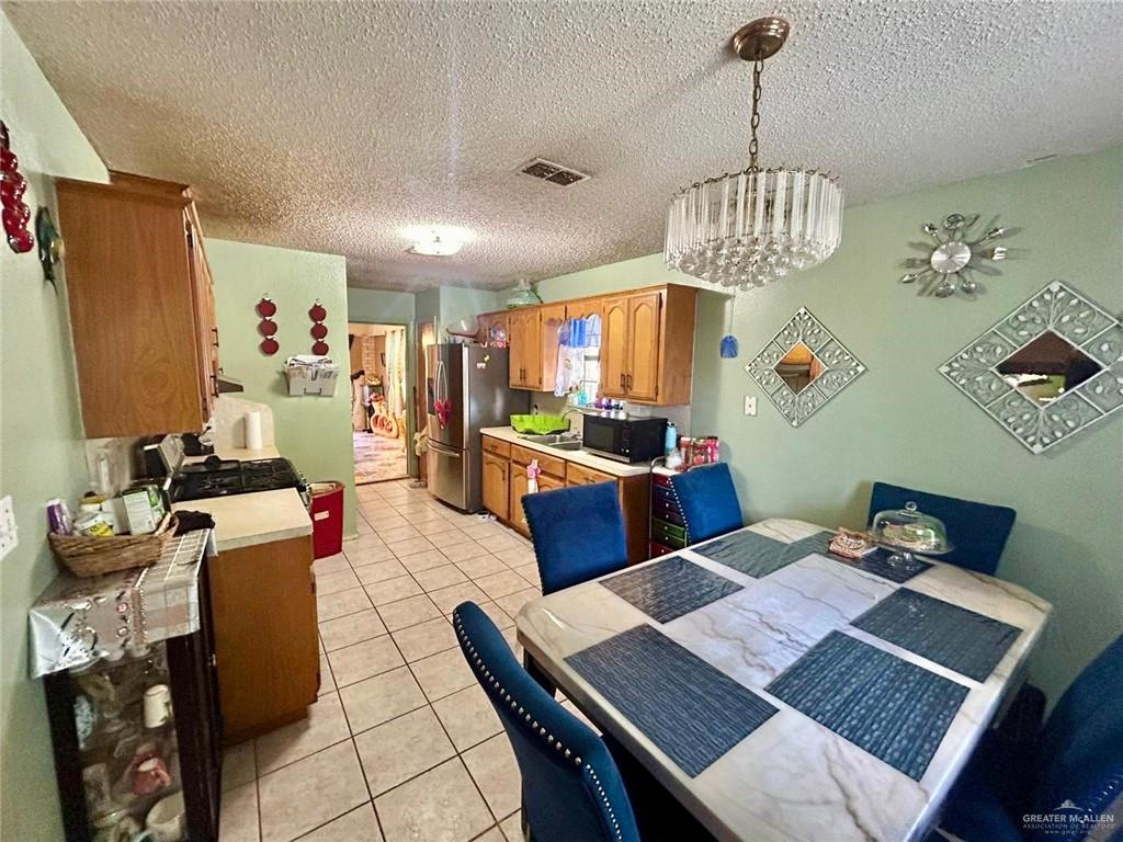 417 Charles Circle, Alamo, Texas image 5