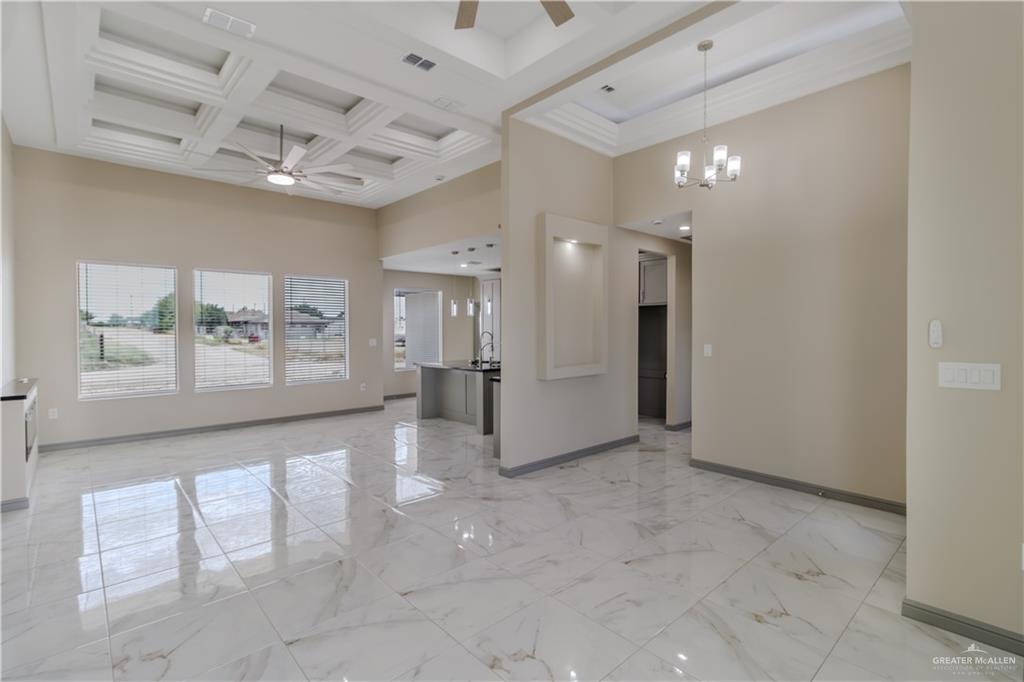 216 Nazareth, Rio Grande City, Texas image 3