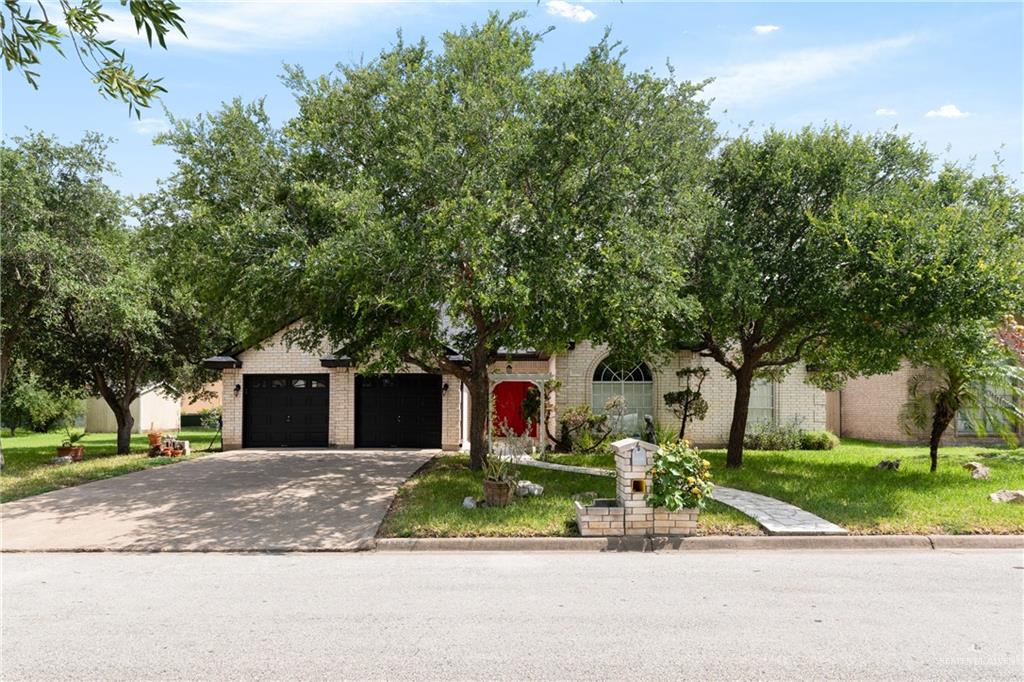 1548 Chipinque Drive, Brownsville, Texas image 1