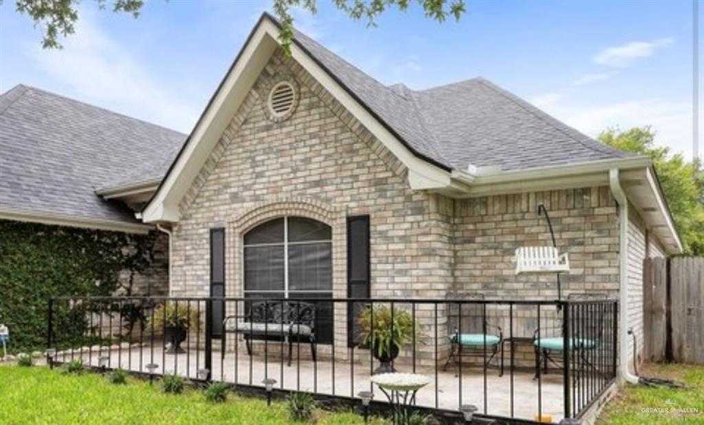 1719 Post Oaks Road, Edinburg, Texas image 2