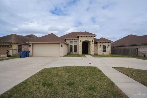 A home in Los Fresnos