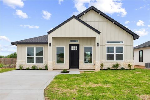 Photo of 3610 Satelite Street, Edinburg, TX 78542 (MLS # 502614)