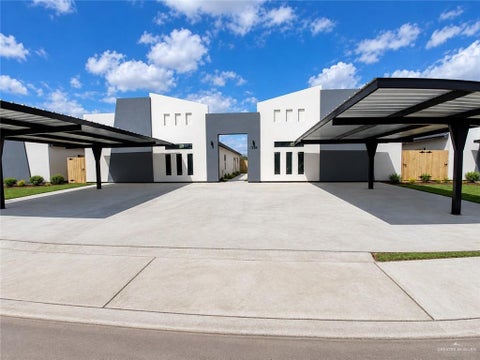 Multifamily For Sale - 1204 Woodland Trail<br/> Pharr, TX 78577