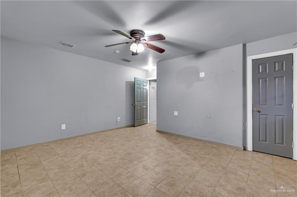 1619 Beech Avenue, Mercedes, Texas image 14