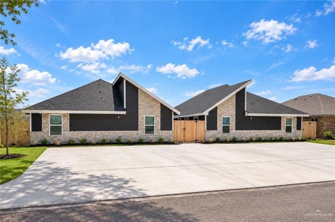 Apartment For Rent - 818 S Missouri Street #2<br/> Hidalgo County, Alton, TX 78572
