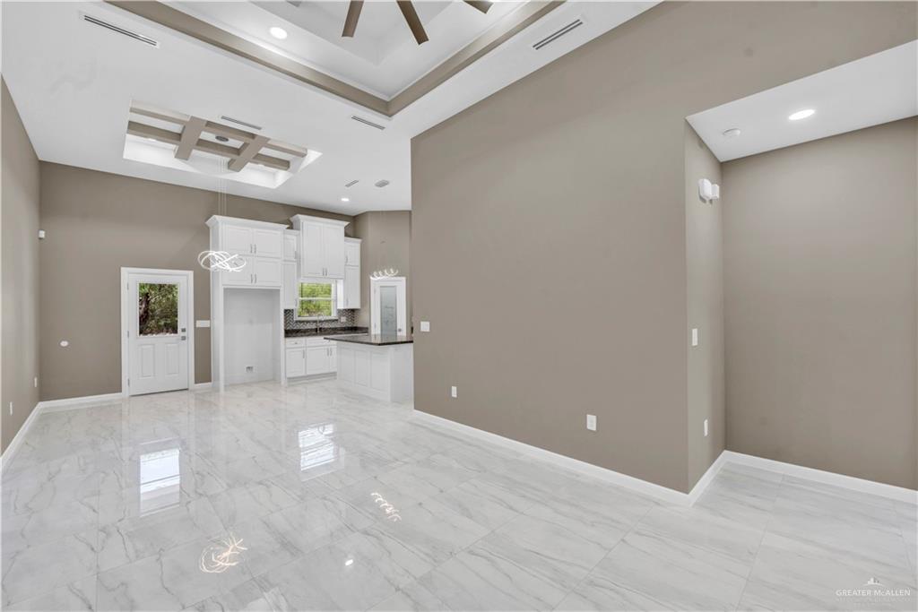 2601 E Retama Street, Hidalgo, Texas image 3