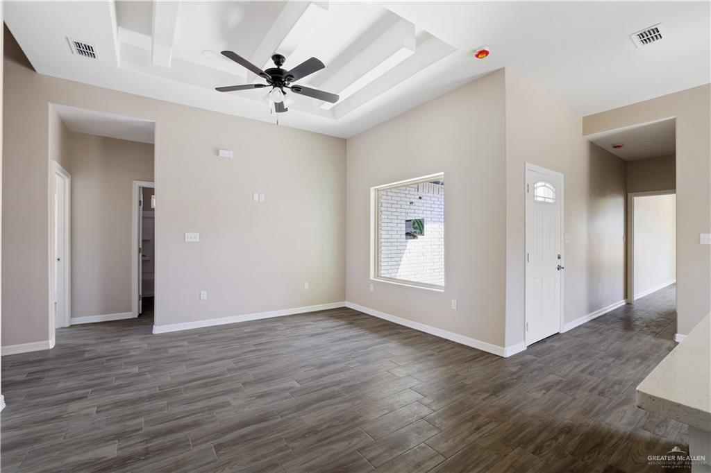1304 E Acacia Drive, San Juan, Texas image 7