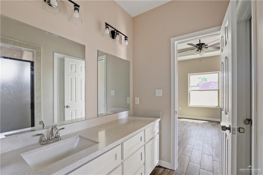 1304 E Acacia Drive, San Juan, Texas image 15