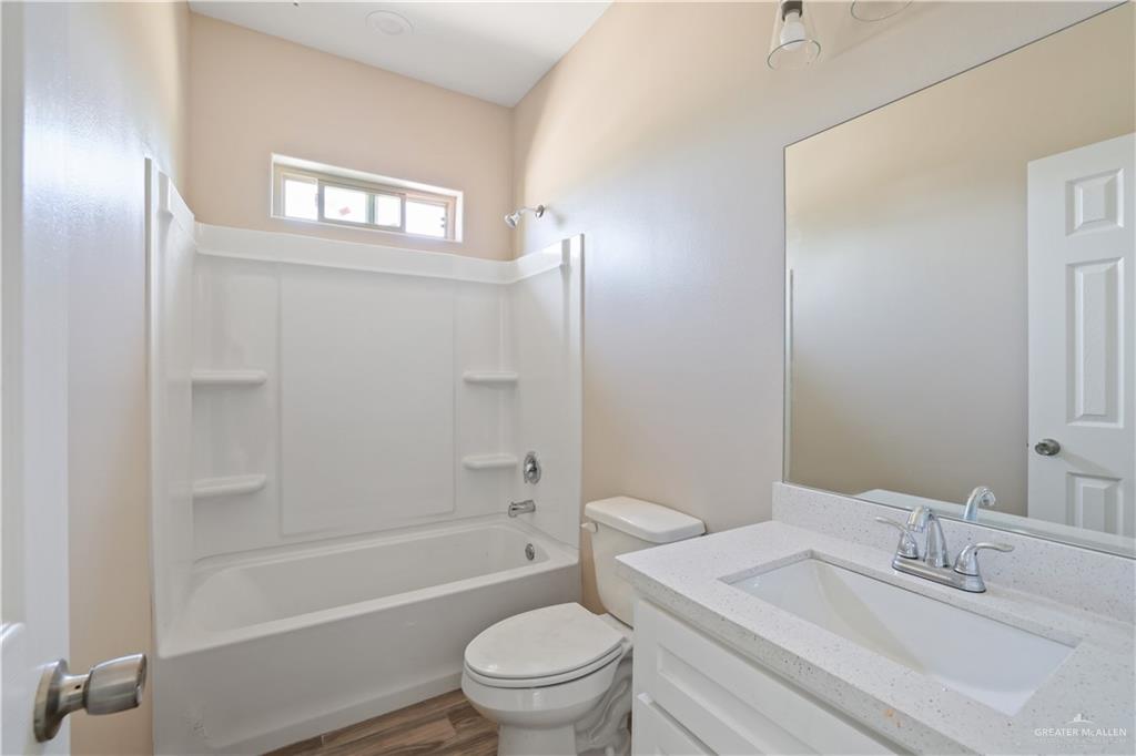 1304 E Acacia Drive, San Juan, Texas image 10